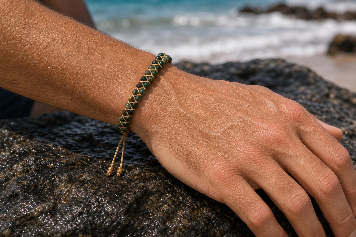 Green Agate-Style Woven Bracelet