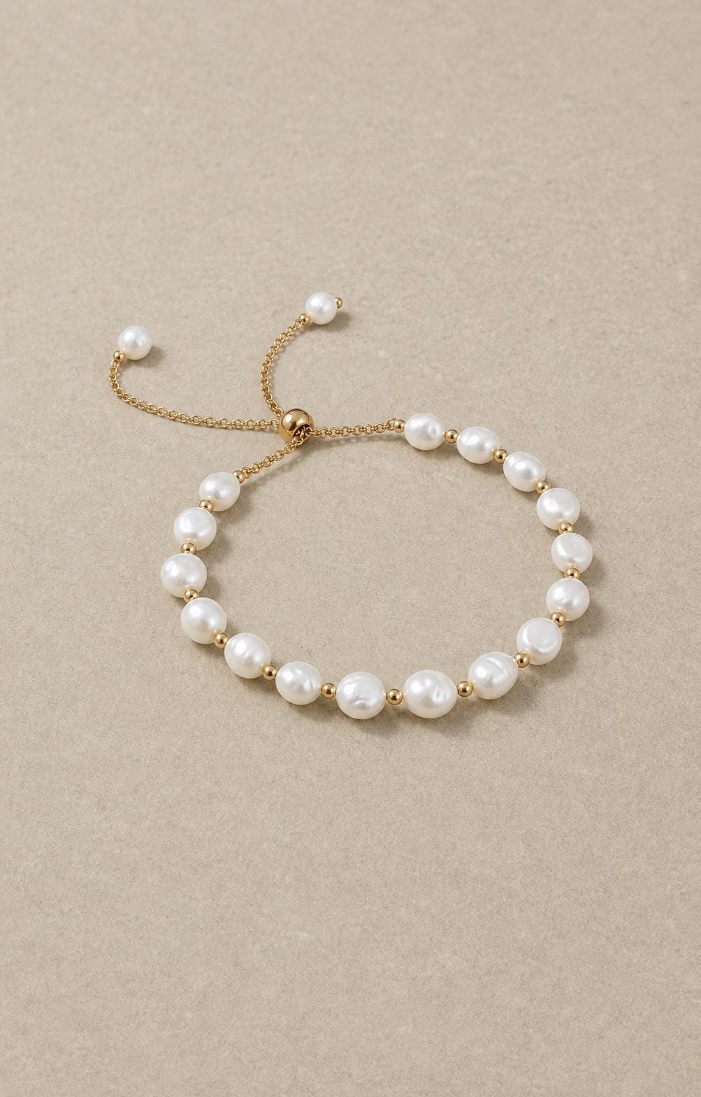 Freshwater Pearl and Gold Bead Bracelet