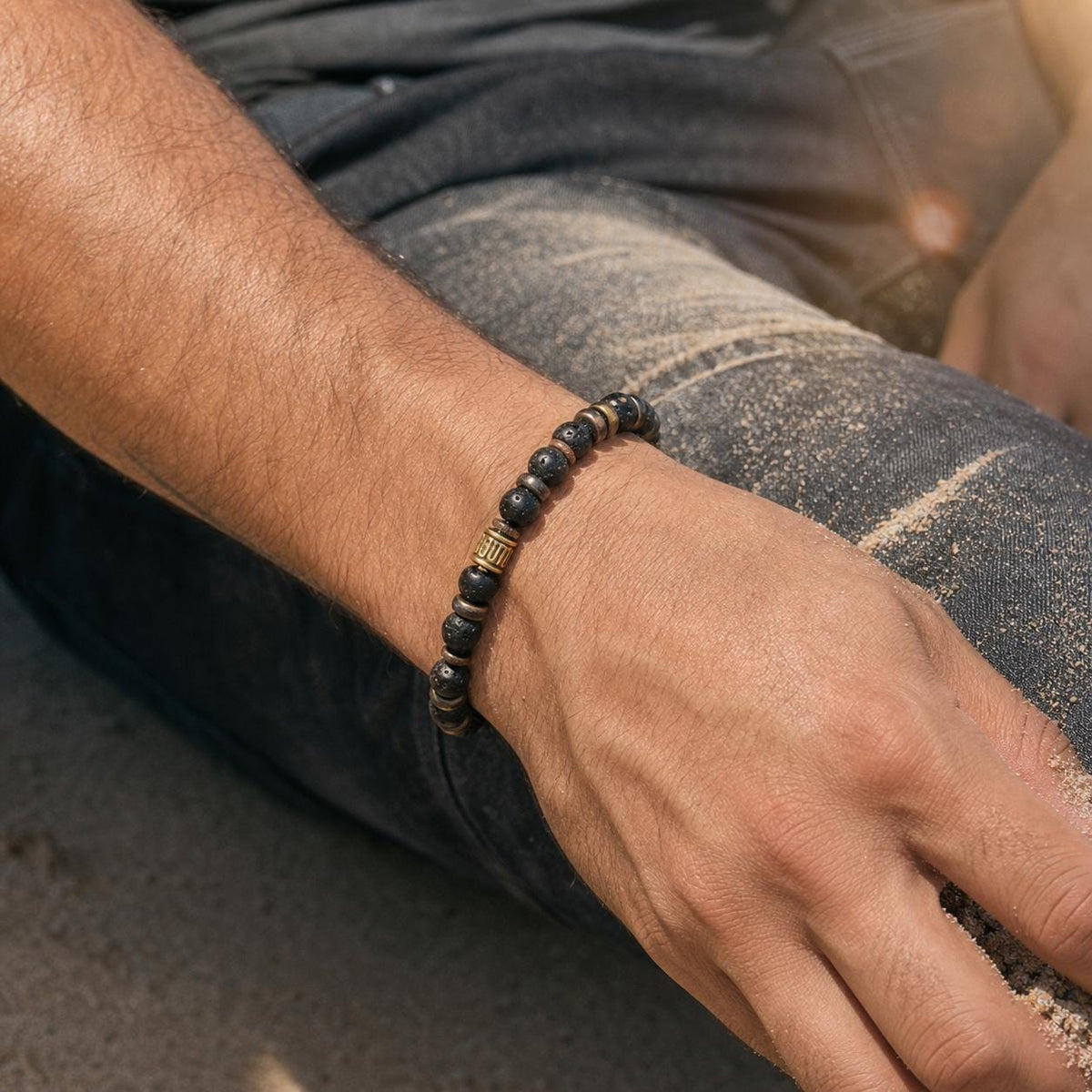 Black and Brown Coconut Shell Bracelet