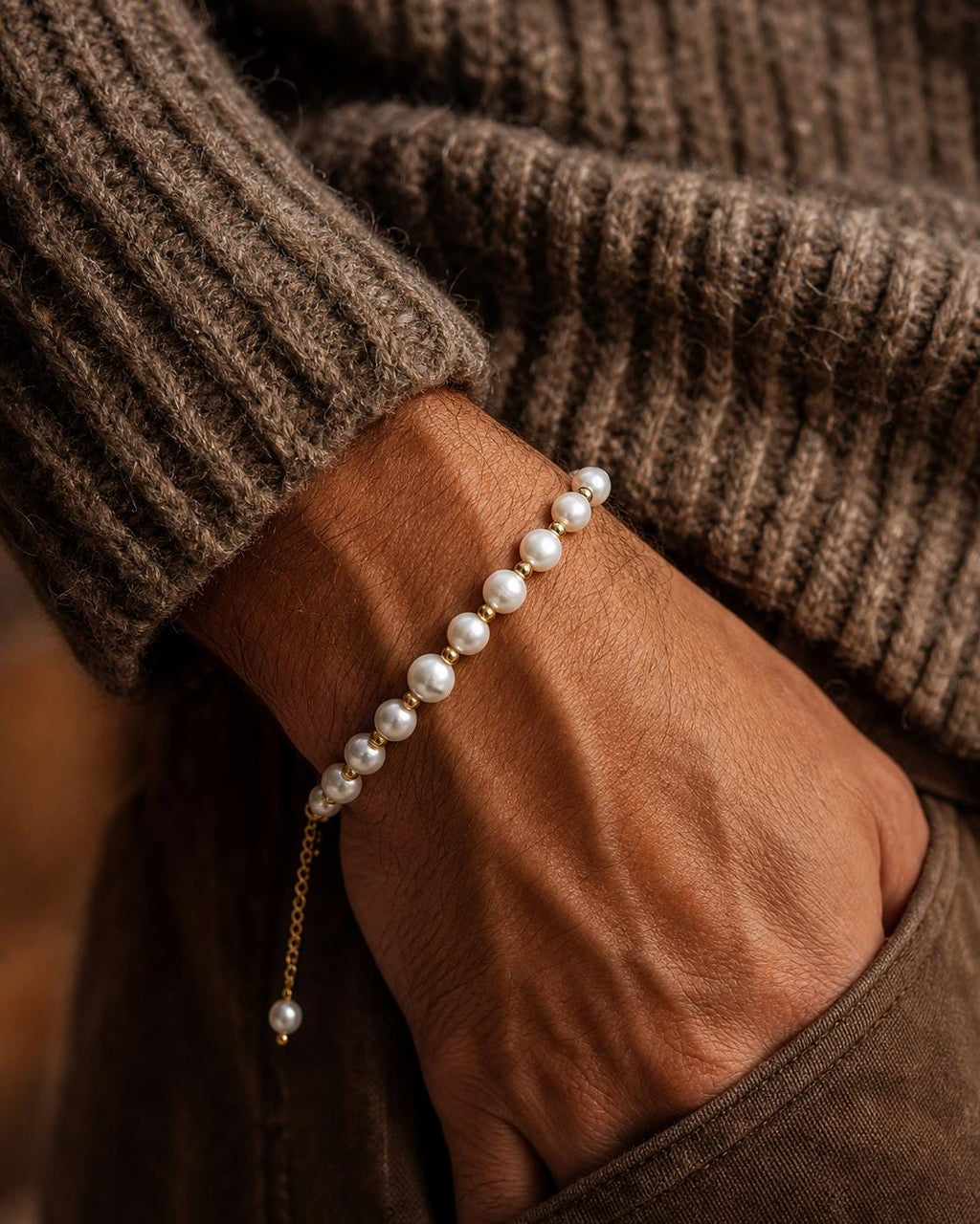 Freshwater Pearl and Gold Bead Bracelet